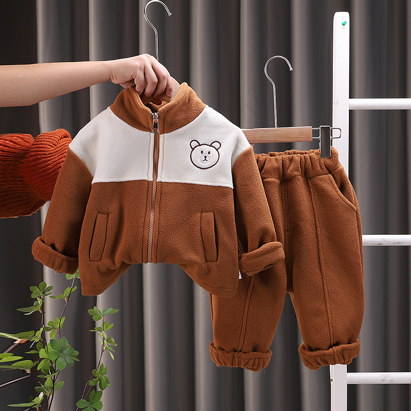 Ensembles de vêtements pour bé - Winter Clothing Activity avis et prix