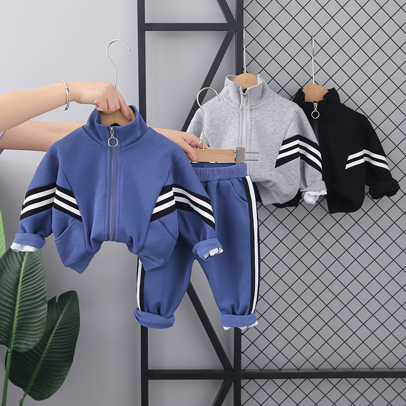 Ensemble de Vêtements pour Béb - Winter Clothing Activity avis et prix
