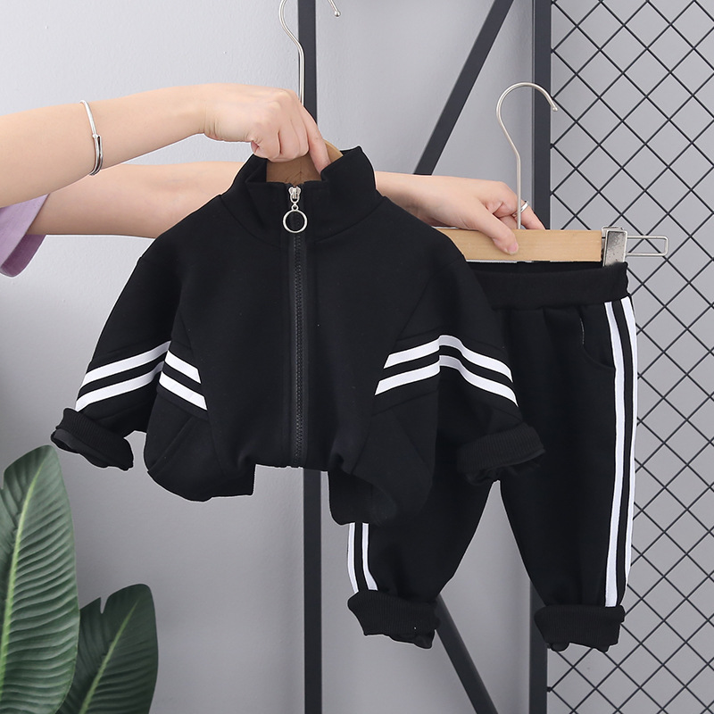 Ensemble de Vêtements pour Béb - Winter Clothing Activity avis et prix